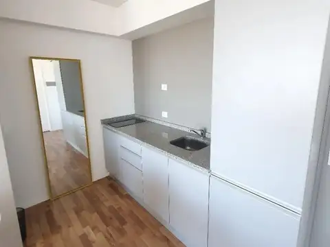 VENTA PUERTO MADERO MONOAMBIENTE CON AMENITIES Y COCHERA