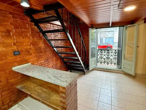 Depto Tipo Casa en Alquiler en Boca, $ 550.000