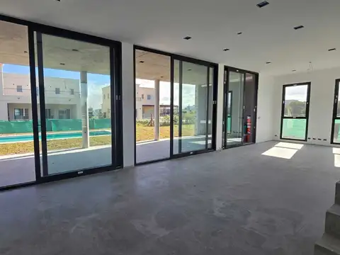 Casa  en Venta en Acacias, Puertos, Escobar