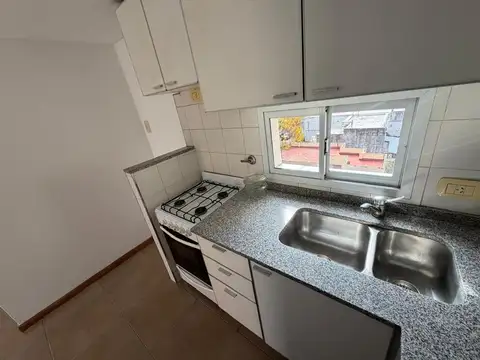Depto 1 dormitorio con balcon