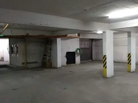 Cocheras en venta - 12Mts2 - La Plata