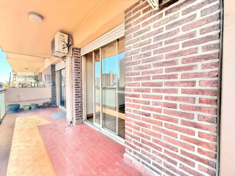 Departamento 4 ambientes con 2 baños