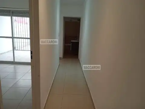 Depto Tipo Casa en Alquiler de 1 dormitorio
