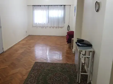 25 De Mayo 1000, Piso PB