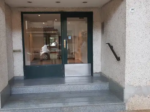 25 De Mayo 1000, Piso PB