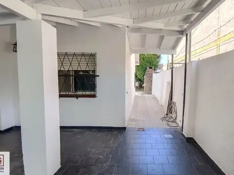 Casa en Venta en Martinez, USD 200.000