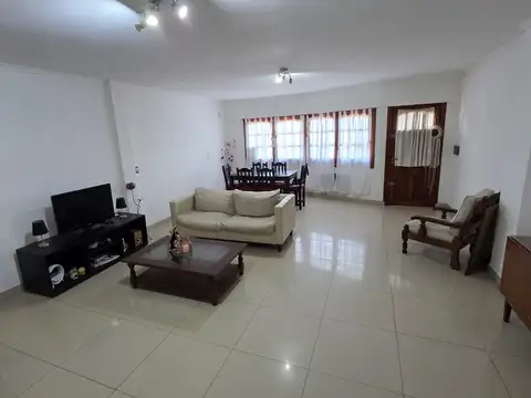 Casa Chalet  en Venta en General Pacheco, Tigre, G.B.A. Zona Norte