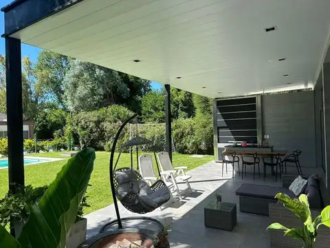 Alquiler Casa De Diseño en Los Cardales 