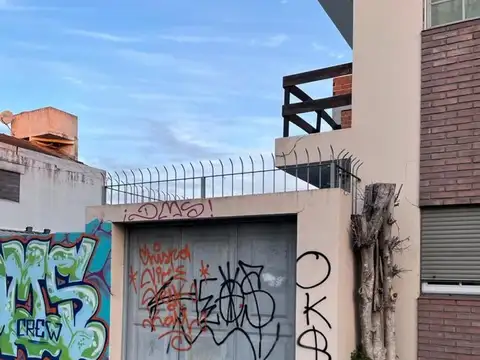 Suipacha 1090 , Piso Cordoba