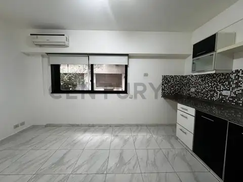 ESMERALDA 800, Piso 3