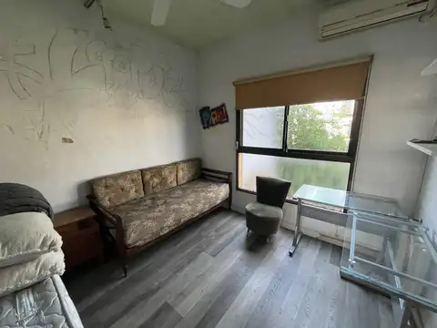 Casa en venta en Olivos, residencial, lindo diseño moderno.