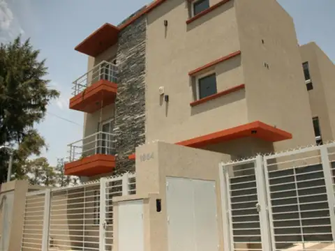 DTO 2 AMB C/COCHERA - FINANCIA 50% 12  24 36 CT - HURLINGHAM