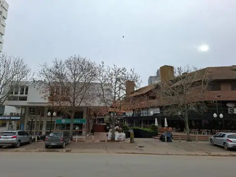 Local en Venta 50 años