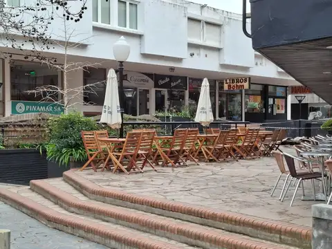 Local en Venta en Pinamar, USD 200.000