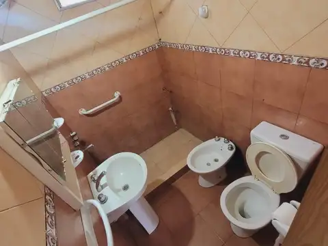 Depto Tipo Casa en Venta al Este