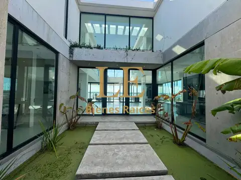 Puertos Del Lago - Marinas 100