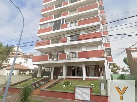 Araoz e/ Napoles y Genova