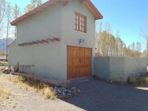 Casa 3 ambientes con 2 baños