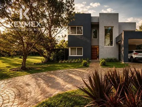VENTA CASA  DE 5 DORMITORIOS EN MIRALAGOS CON COSTA DE LAGO