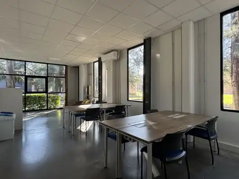 Oficina Monoambiente con 2 baños