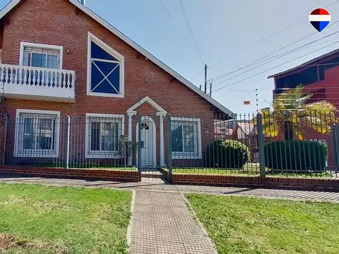 VENTA CASA 5 AMBIENTES C/COCHERA EN QUILMES.O
