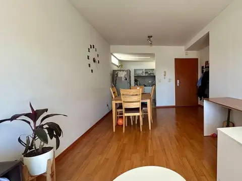 Departamento en Venta en Villa General Mitre, USD 140.000