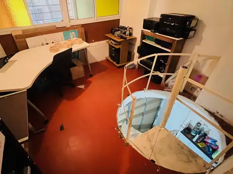 Local en Alquiler Via Púb.