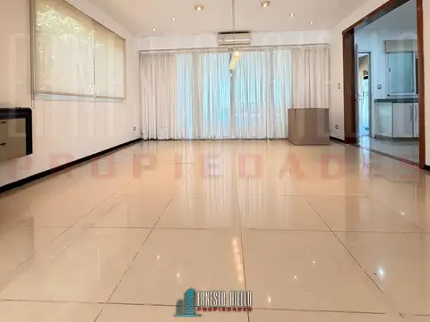 Casa en Alquiler en Berazategui, USD 2.800