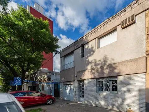 Casa en venta 3 dormitorios con cochera en Abasto, Rosario