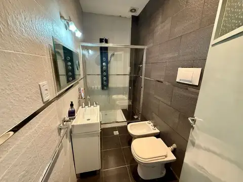 VENTA PH 5 ambientes TERRAZA y BALCÓN Monte Castro
