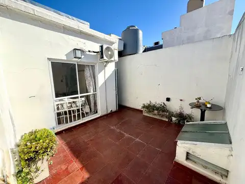 Depto Tipo Casa en Venta de 3 dormitorios