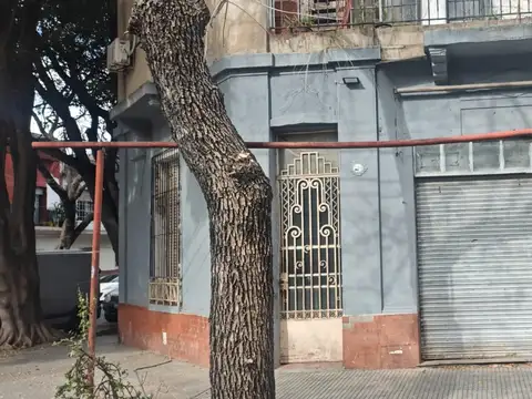 Terreno en Venta en Paternal, USD 180.000