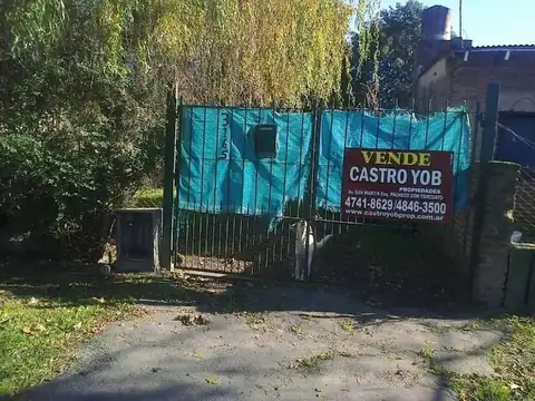 Casa Pre moldeada sobre lote de 320 metros cuadrados en El T