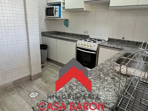 Casa 5 ambientes con 3 baños