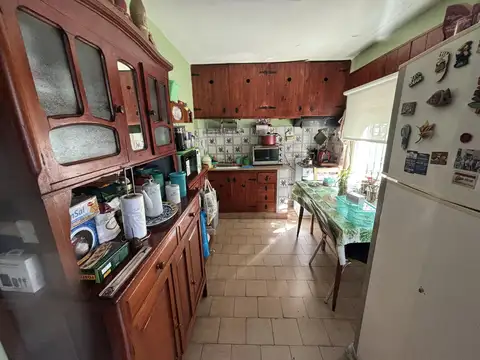 Santa Rosa  al 3300, E/ E. Del Campo y B. Irigoyen