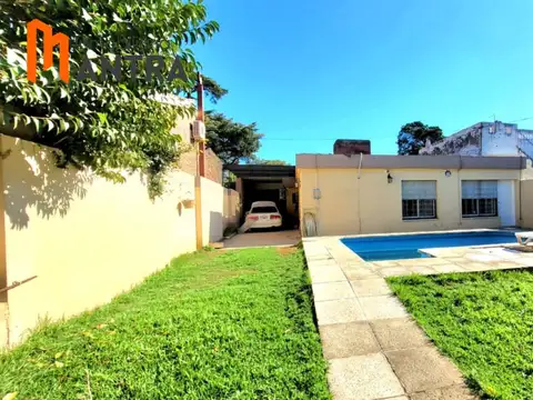 Casa en venta en Zona Norte Cerro de las Rosas