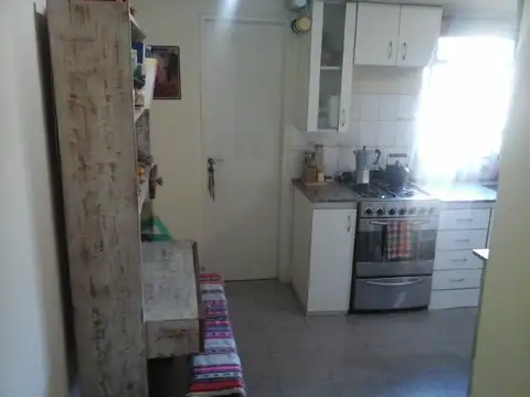 Departamento en Venta en Lomas De Zamora, USD 77.000