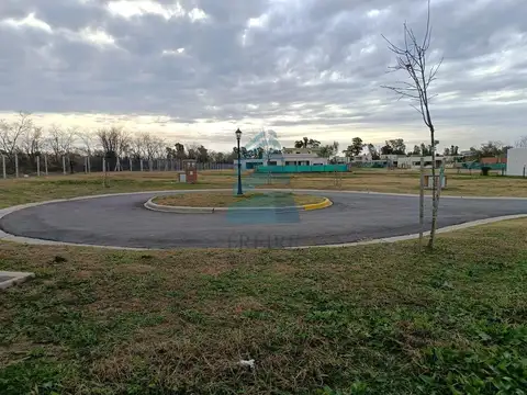 VENTA Lote en Santa Sofia, Pilar del Este, Pilar