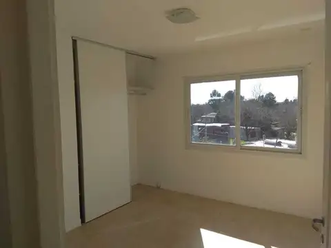 Departamento con cochera  en Venta en Pilar Centro