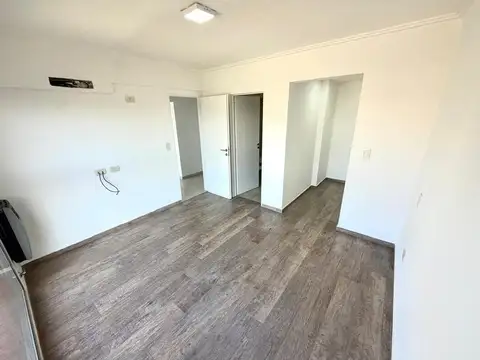 Departamento en Alquiler en Ituzaingó Sur, $ 800.000