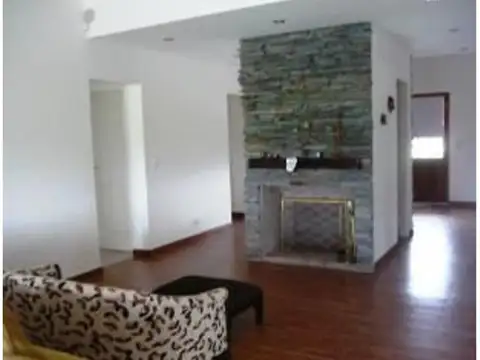 Casa en Venta en Complejo 46 Plaza, USD 400.000