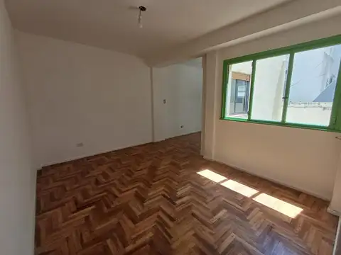 VENTA-MONOAMBIENTE-PALERMO MUY LUMINOSO