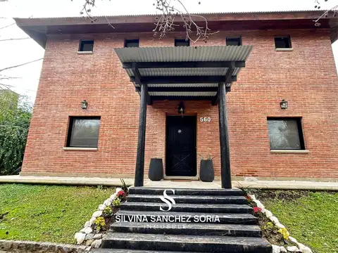 VENTA CASA 6 AMBIENTES EN BARRIO LAS LOMADAS, LOS CARDALES