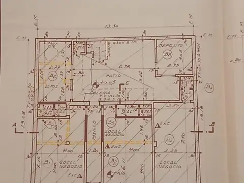 BARBARO FARIAS VENDE LOCALES CON VIVIENDA A REFACCIONAR.