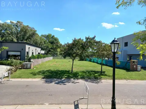 Terreno en Venta en Pilar del Este - Santa Guadalupe, USD 55.000