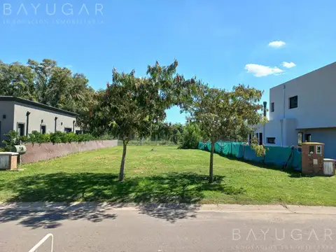 Lote Perimetral - Venta en Barrio Santa Guadalupe - OPORTUNIDAD INVERSION