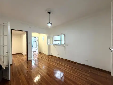 Depto Tipo Casa en Alquiler en Centro, $ 1.250.000