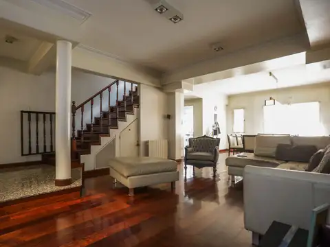 Casa en Venta de 5 dormitorios