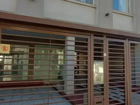 EDIFICIO 4 UNIDADES 3 AMBIENTES CADA UNO