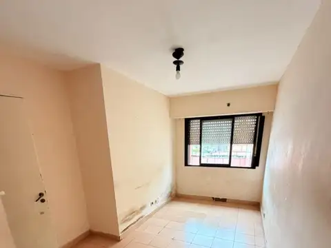 Local en Venta en San Antonio de Padua, USD 90.000